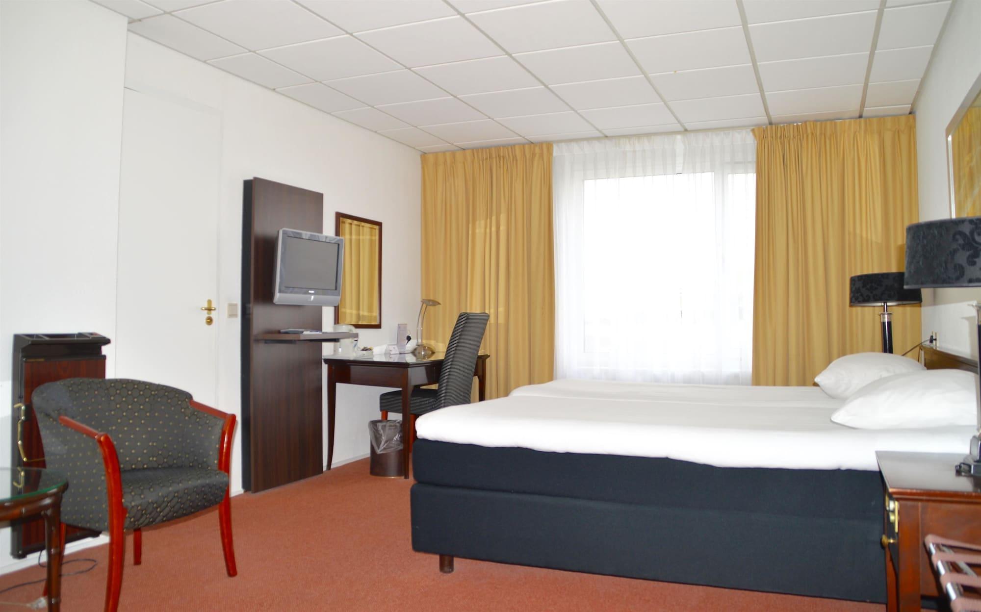 Hotel De Blaauwe Leeuw Terneuzen Eksteriør bilde