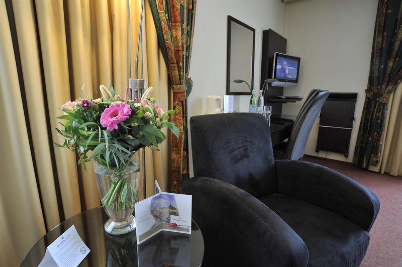 Hotel De Blaauwe Leeuw Terneuzen Eksteriør bilde